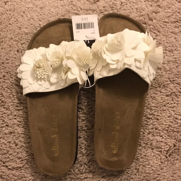 Altar'd State Shoes - Altar’d State Flower Slides